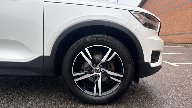 Volvo Xc40 1.5 T3 [163] R DESIGN 5dr Petrol Estate